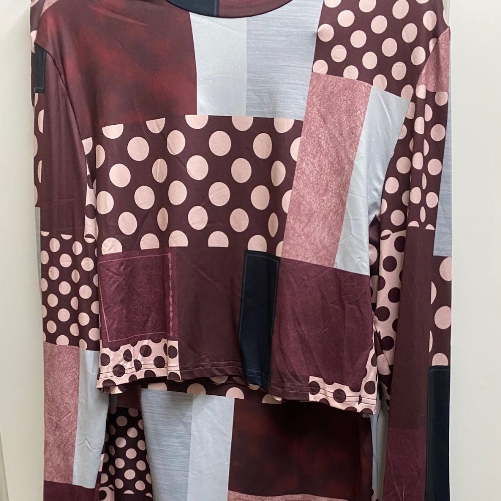 Two piece skirt set